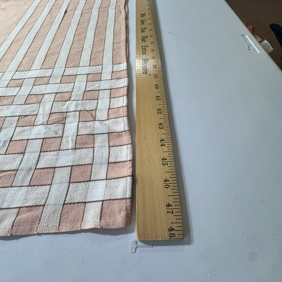 Vintage Simtex Peach Pink and white tablecloth 63”x47” Perfect Condition USA - Picture 4 of 8